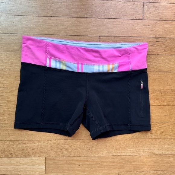 Lululemon Run: Fast Track Short Black / Groovy Women's Size 8 - 10? - Picture 3 of 11